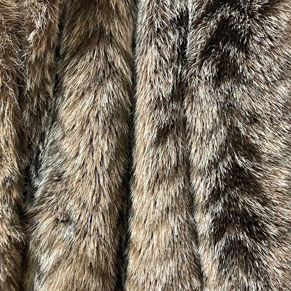 Vintage Style VI LTD. Women's Large (40) Chevron Print Faux Fur Coat Made in USA - Picture 4 of 13